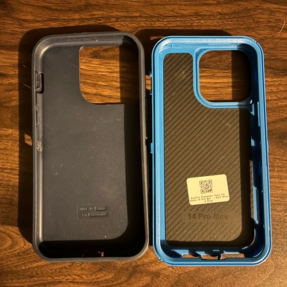 iPhone 14 pro max otterbox case - Picture 2 of 7